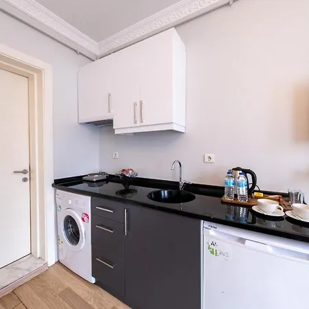 Frame & Suites * Стамбул