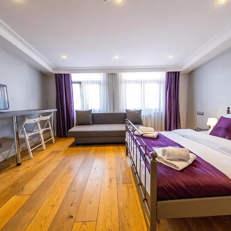 Otel Frame & Suites