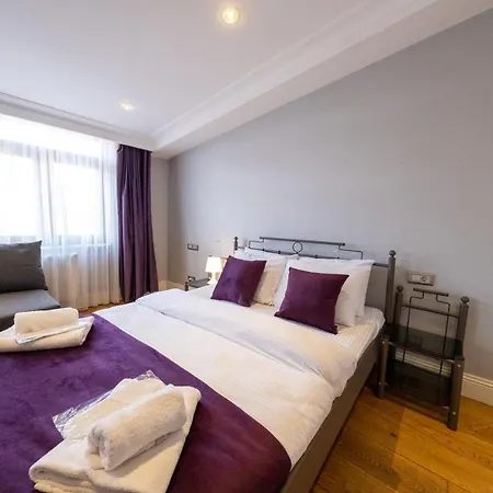Otel Frame & Suites *
